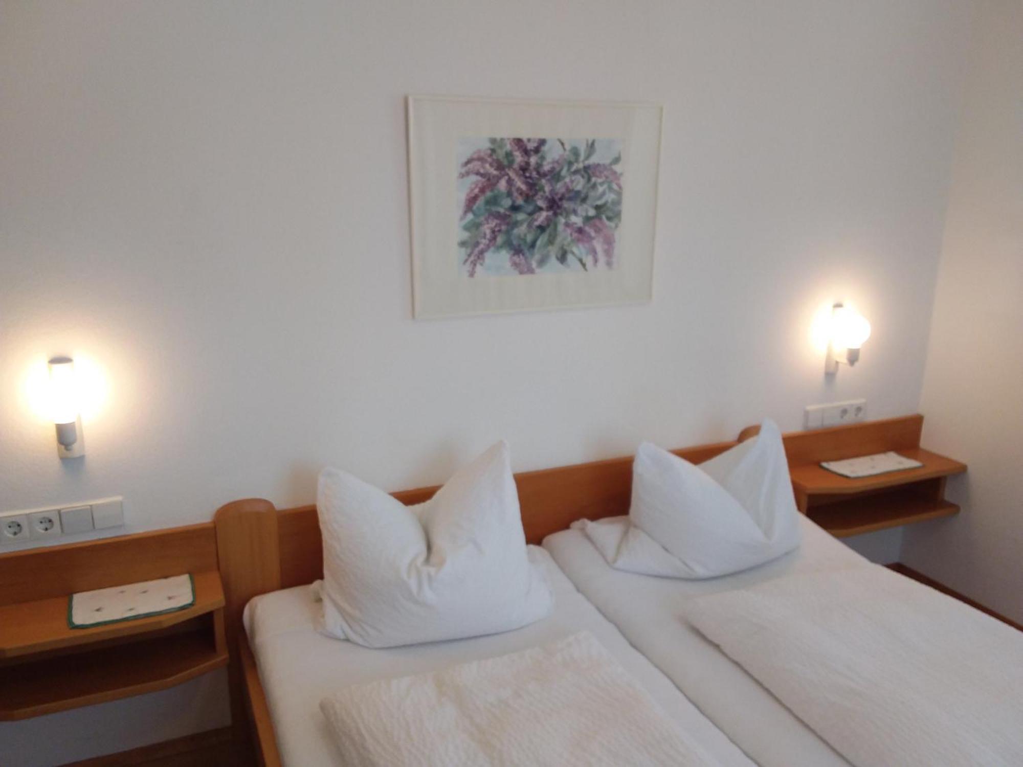 Gaestehaus Truckenbrodt วัสเซอร์บูร์ก ภายนอก รูปภาพ